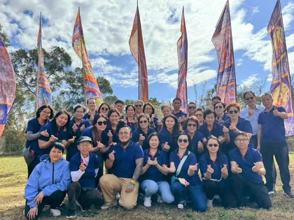 2025覺行佛教基金會萬燈供佛法喜圓滿覺行寺慈善晚會溫馨送暖-图片7