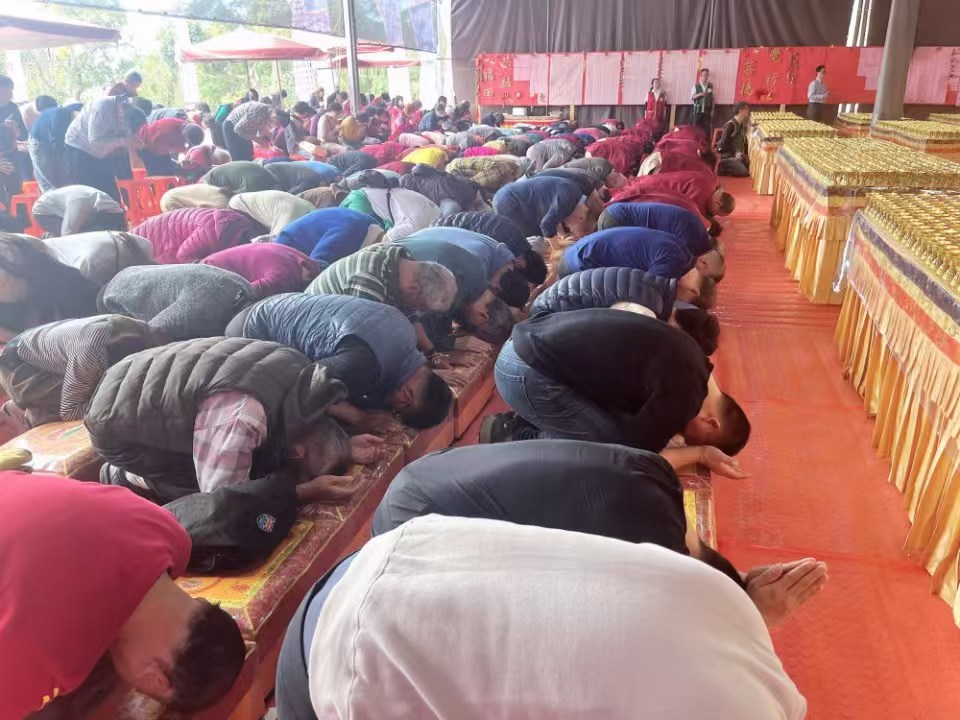 2025覺行佛教基金會萬燈供佛法喜圓滿覺行寺慈善晚會溫馨送暖-图片10