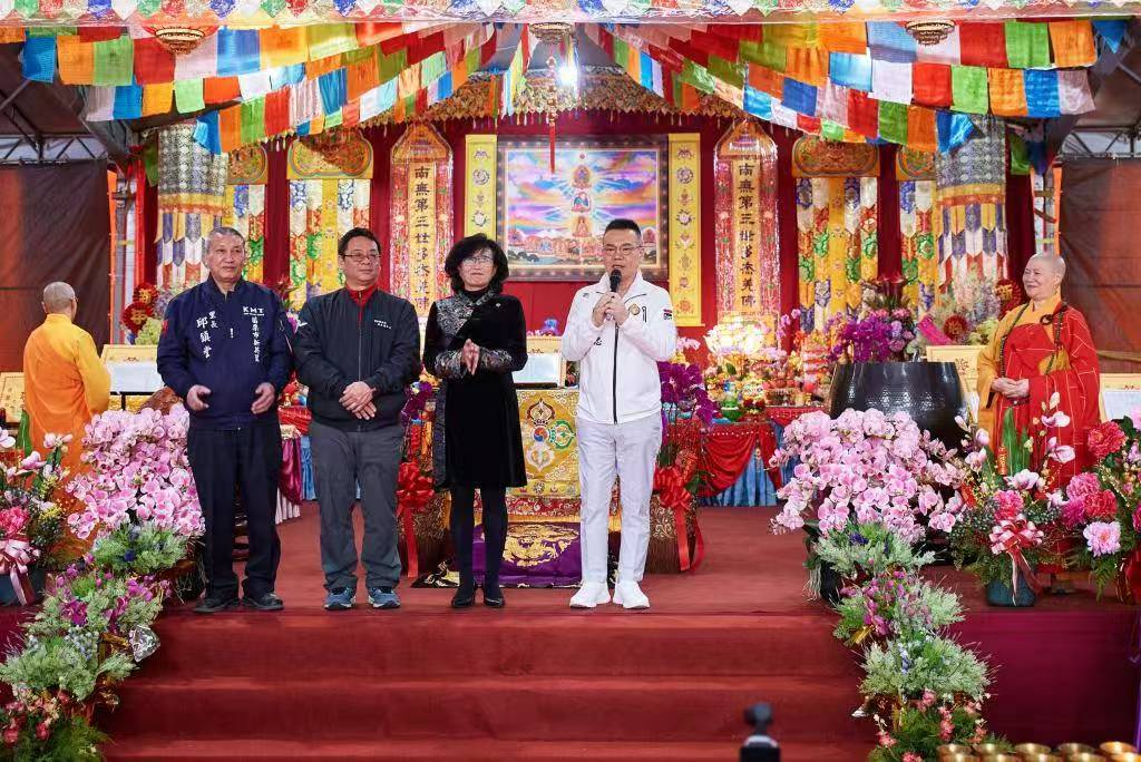 2025覺行佛教基金會萬燈供佛法喜圓滿覺行寺慈善晚會溫馨送暖-图片3