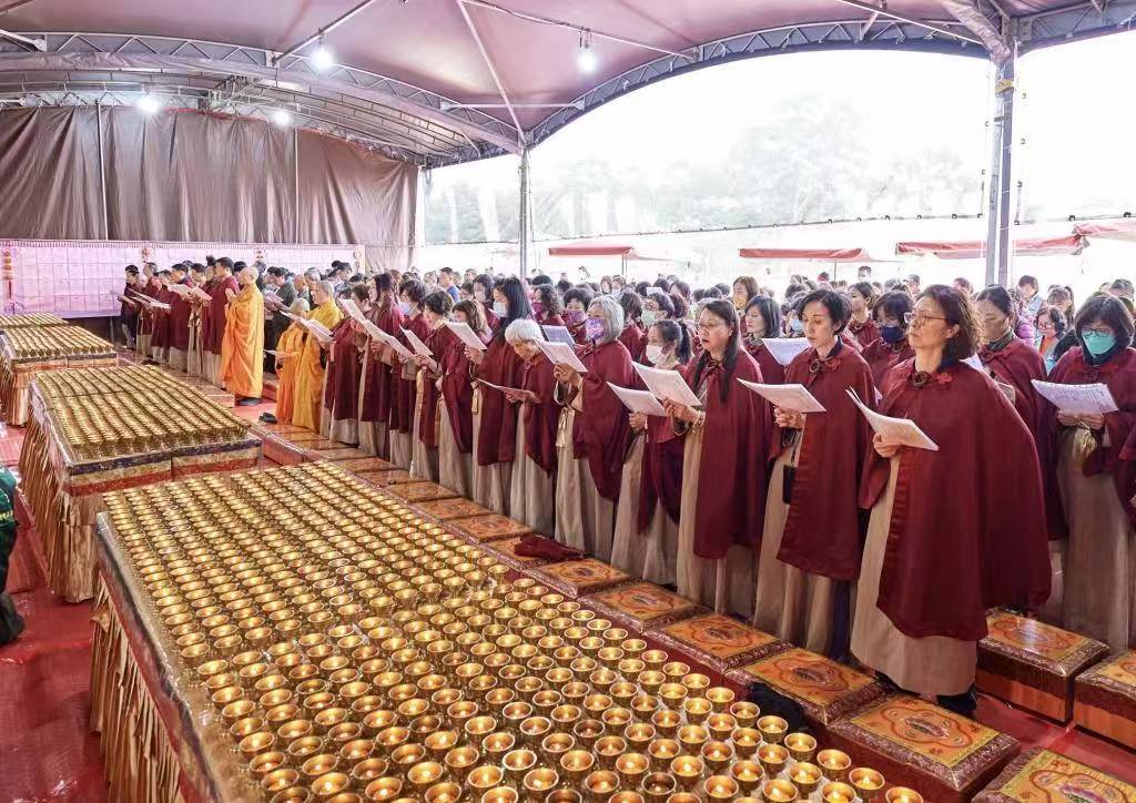 2025覺行佛教基金會萬燈供佛法喜圓滿覺行寺慈善晚會溫馨送暖-图片6